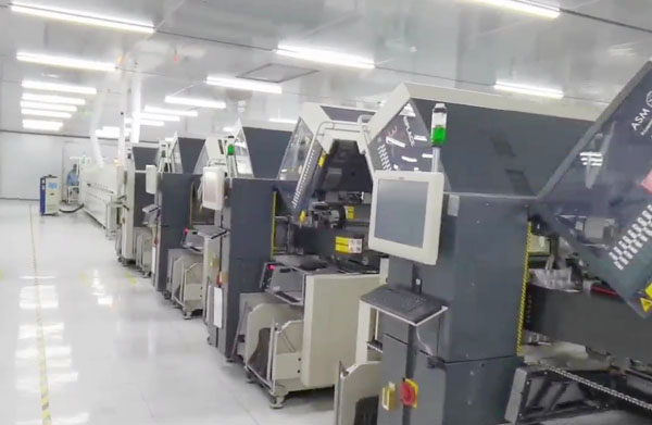 SMT設(shè)備車間 SMT設(shè)備車間